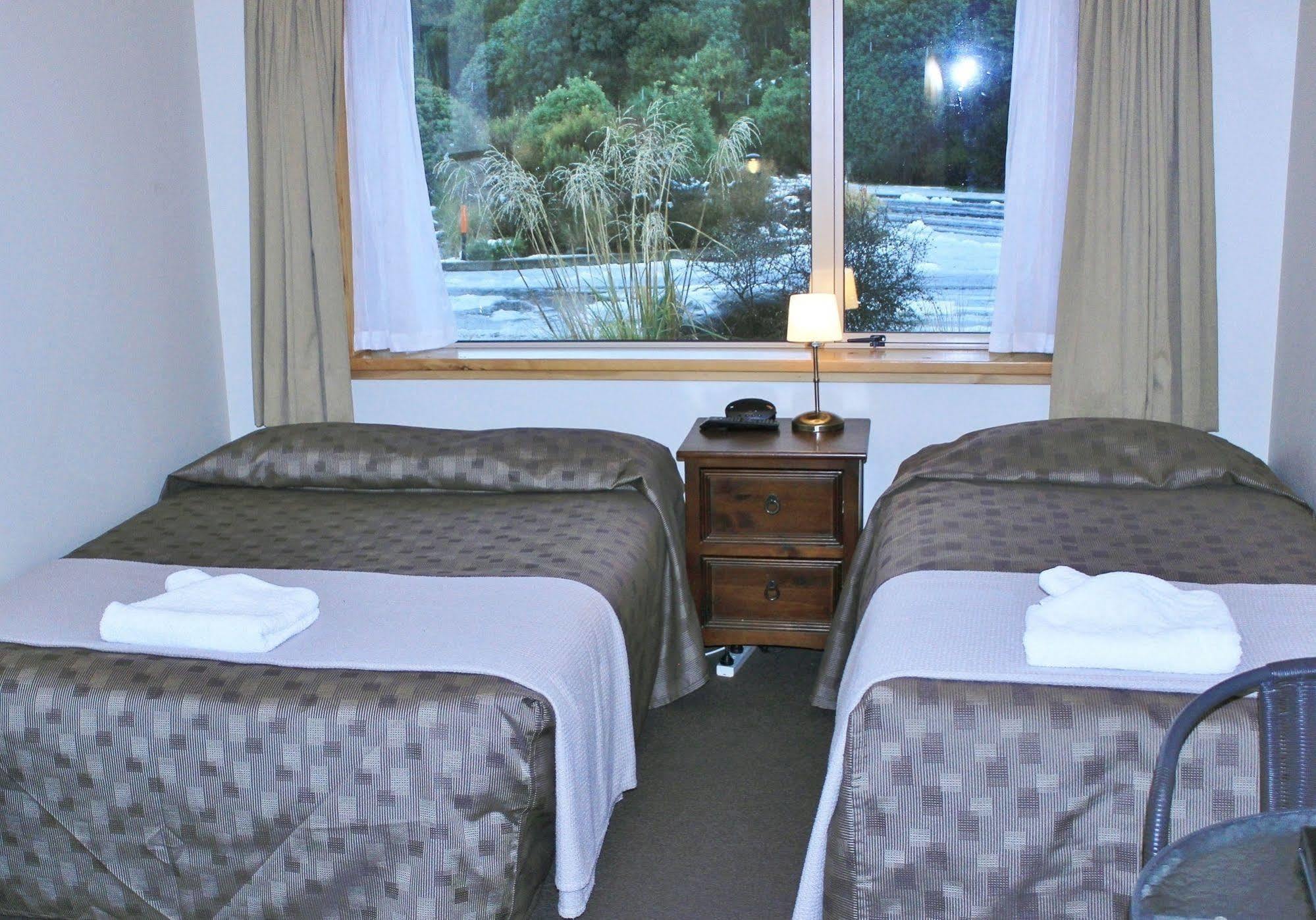 Aoraki Mount Cook Alpine Lodge Екстериор снимка