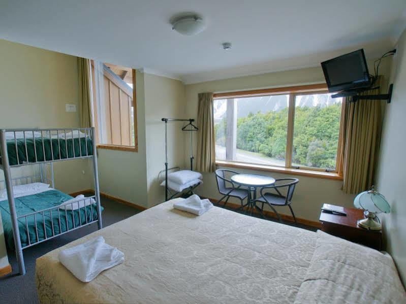Aoraki Mount Cook Alpine Lodge Екстериор снимка